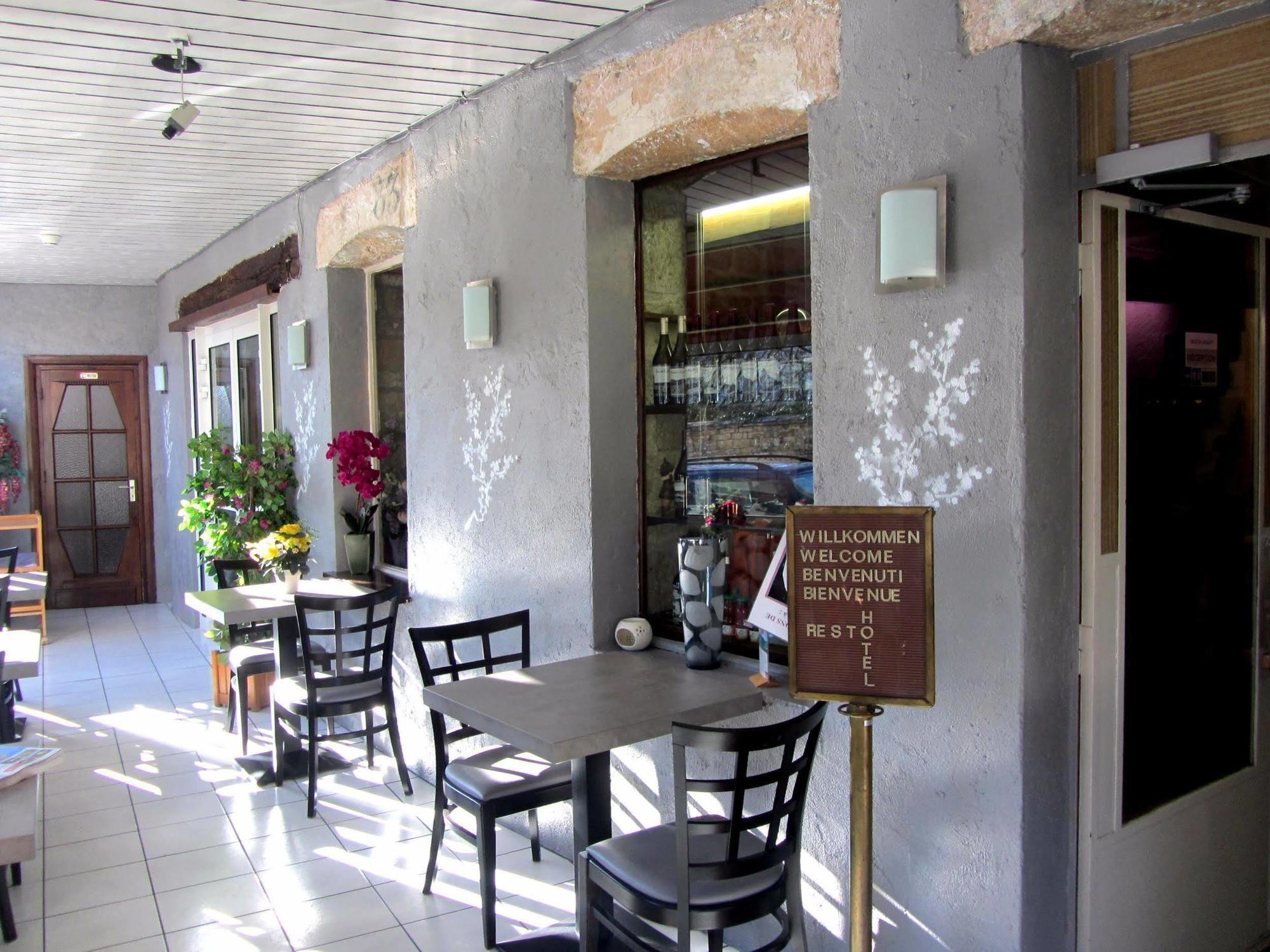 La Truite De La Loue Hotel Quingey ภายนอก รูปภาพ